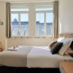 Cosy & Lumineux - Proche Centre Et Port - Parking