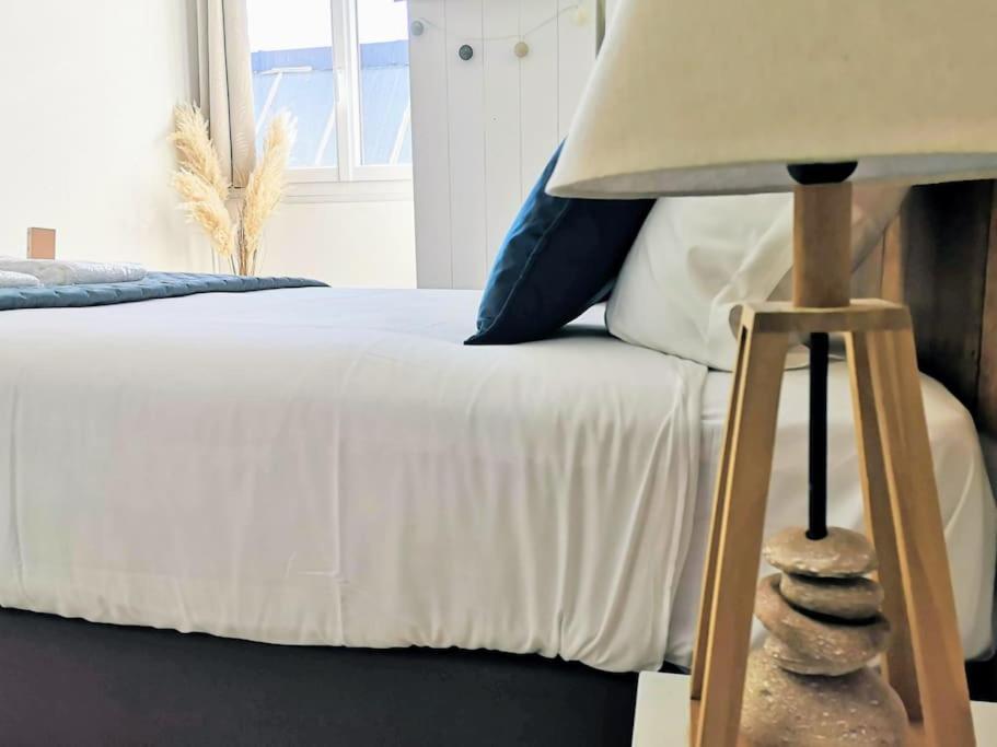 Cosy & Lumineux - Proche Centre Et Port - Parking Appartement