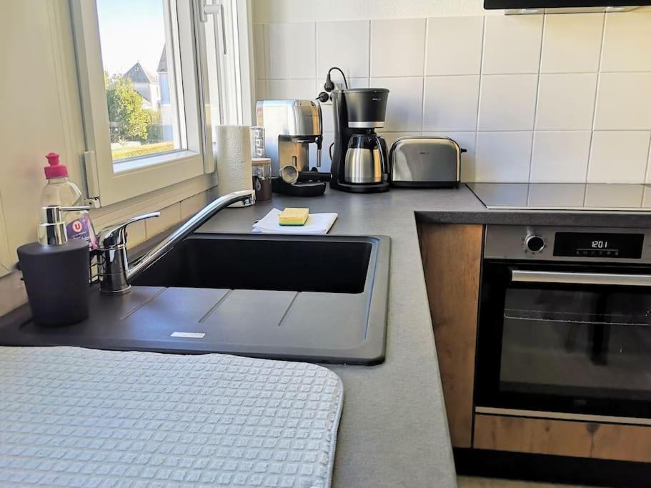 Cosy & Lumineux - Proche Centre Et Port - Parking Appartement *